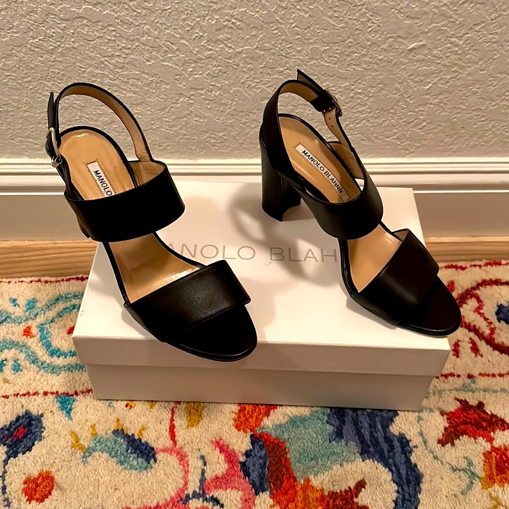 Manolo Blahnik Black Leather Khan Block Heel